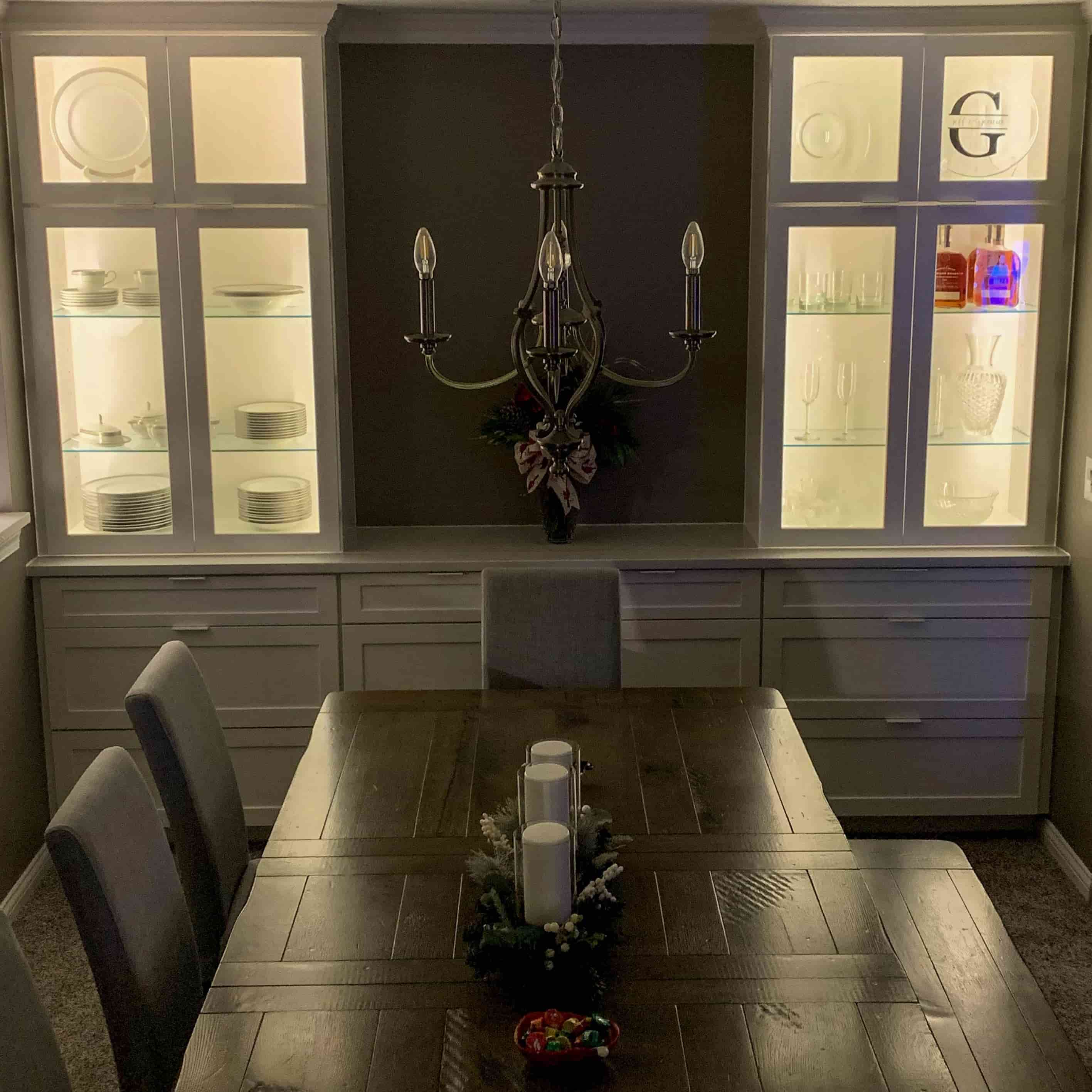 Cabinet display lighting for elegant dining room ambiance